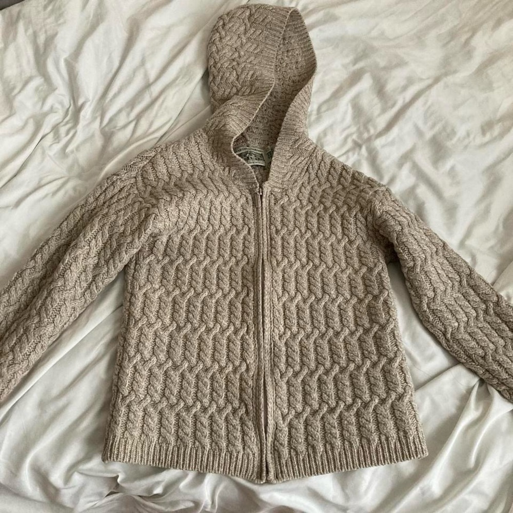 vintage irish wool Cable Knit Hooded Sweater